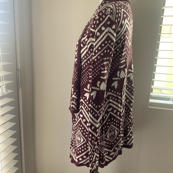 PAC SUN SWEATER - Picture 2 of 3